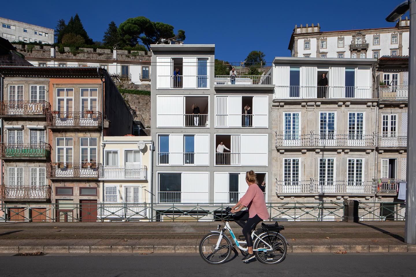 🏛️ Porto Architectural Time Travel