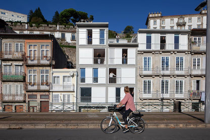 🏛️ Porto Architectural Time Travel