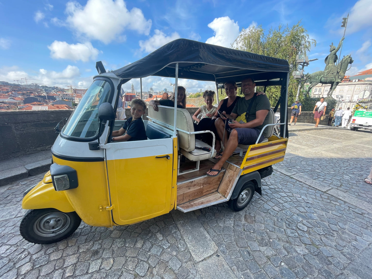 🛺 1h 1h30 2h Tuk Tuk Tour