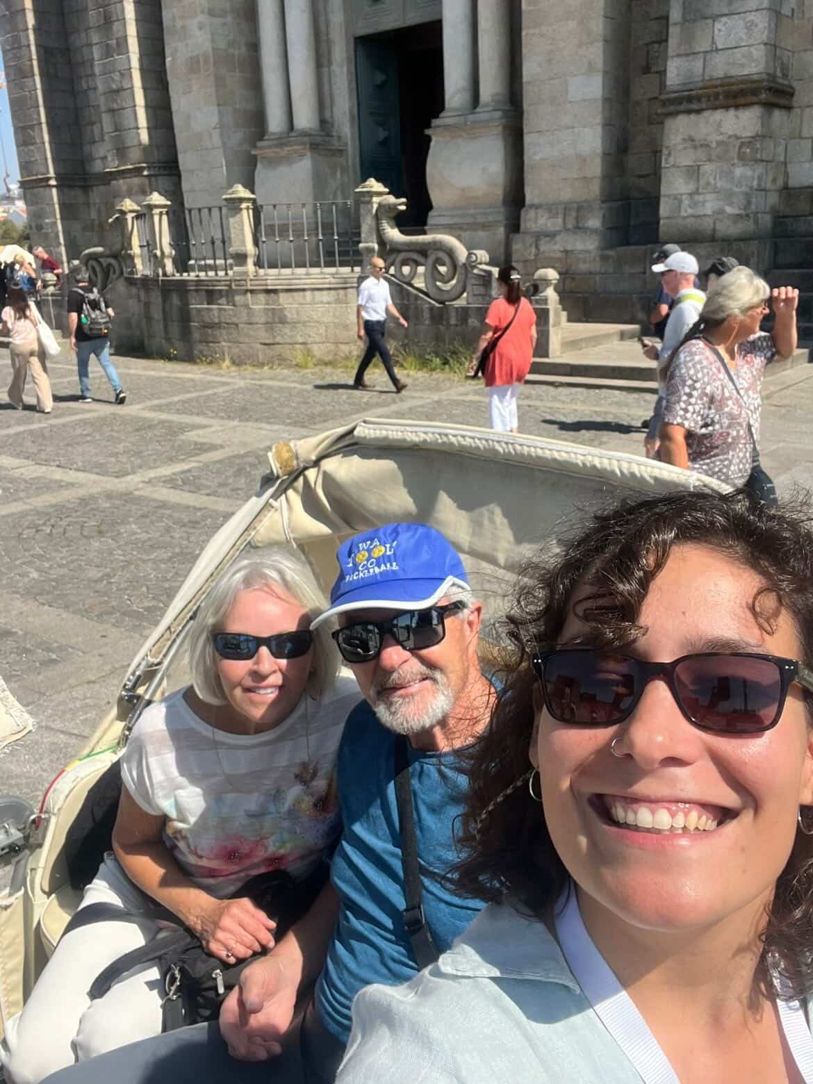 💘 Golden Hour Lovers Experience – Porto & Gaia